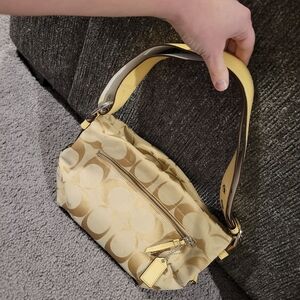 Purse with wallet